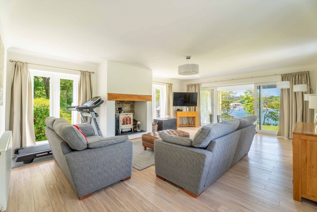 Additional image 7 of 5 bed detached house for saleCosheston, Pembrokeshire SA72