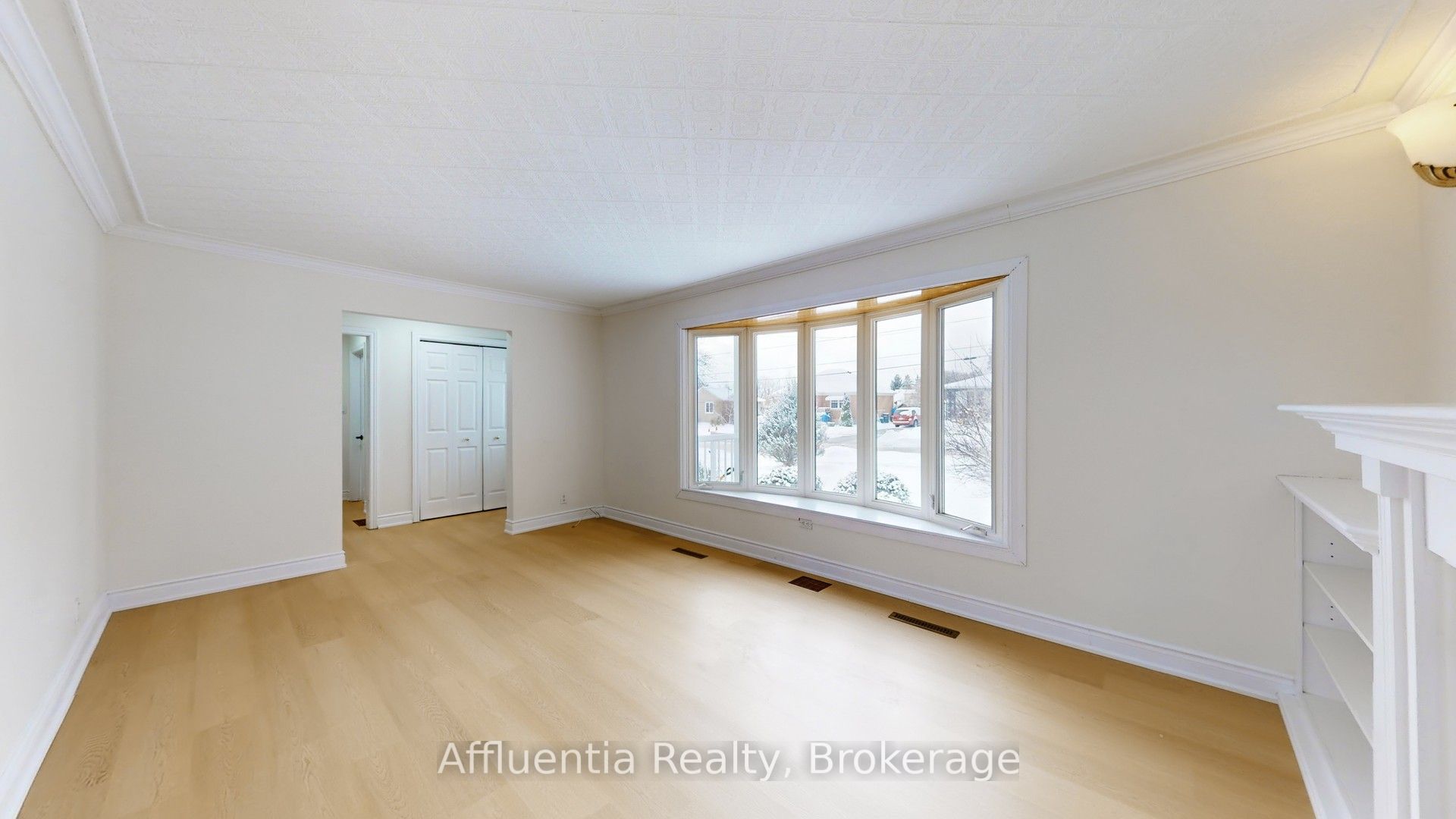 Additional image 4 of 755 Somerville Street, Oshawa, ON, L1G 4J4