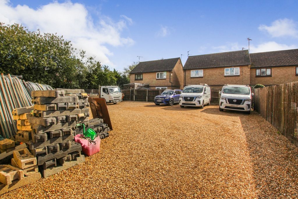 Additional image 6 of 2 bed office for saleOundle Road, Peterborough PE2