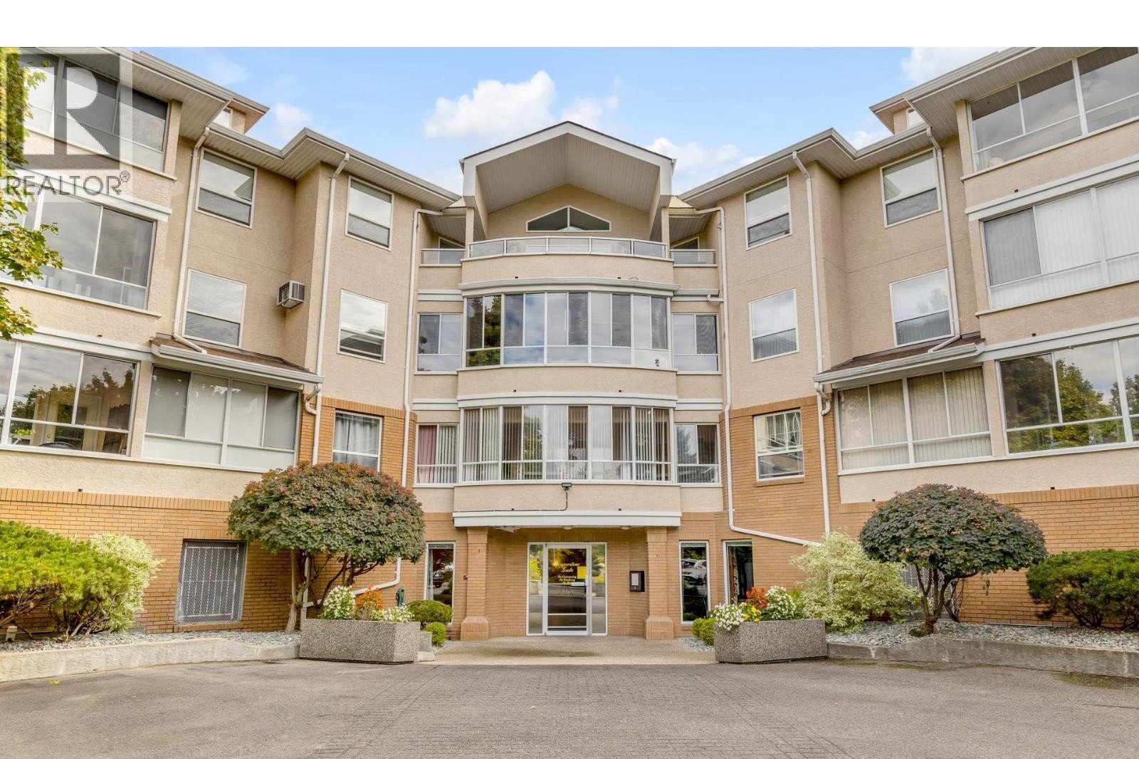 Additional image 7 of 303-933 Harvey Avenue, Kelowna, BC, V1Y9S1