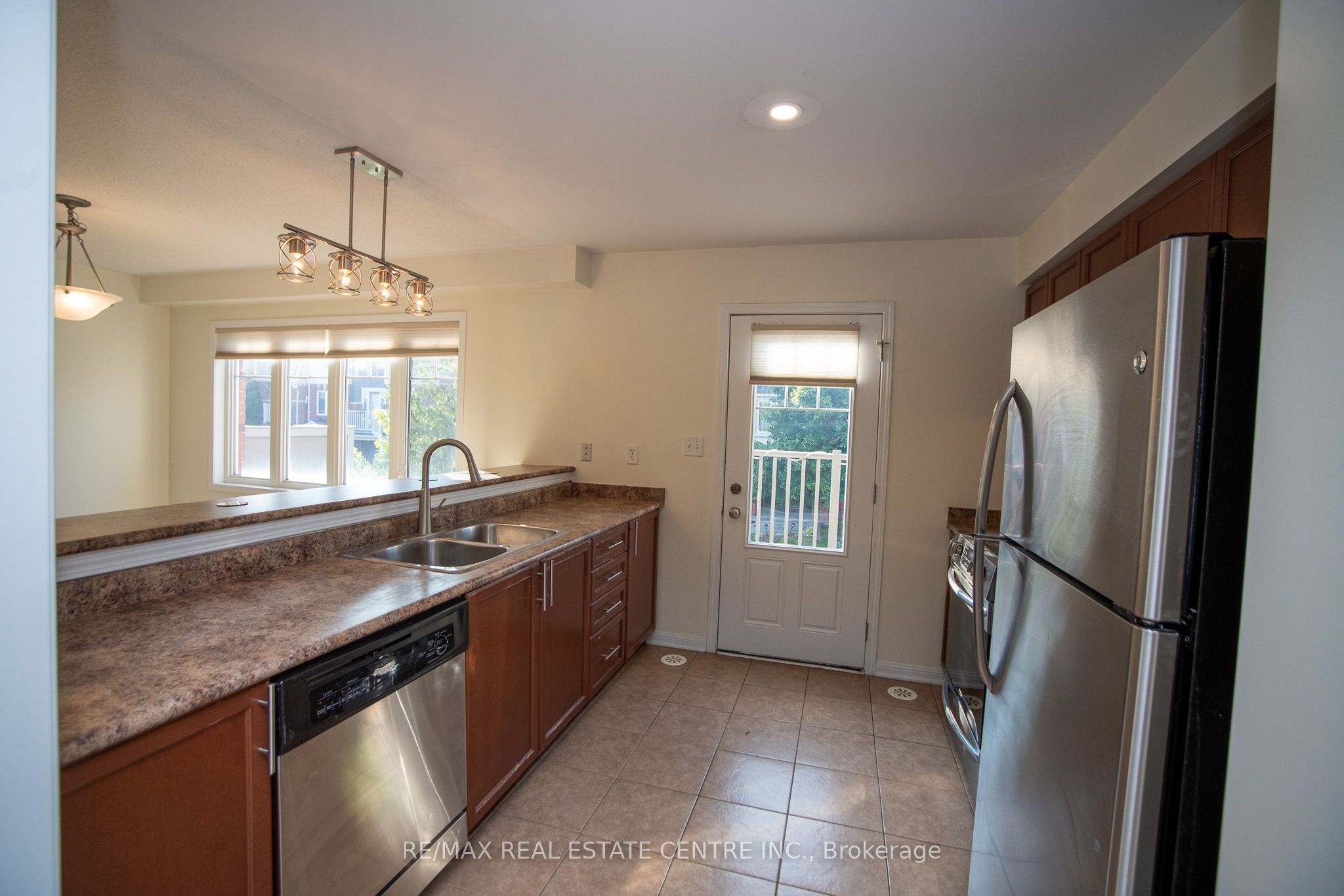 Additional image 4 of 56-3050 Rotary Way, Burlington, ON, L7M 0G8