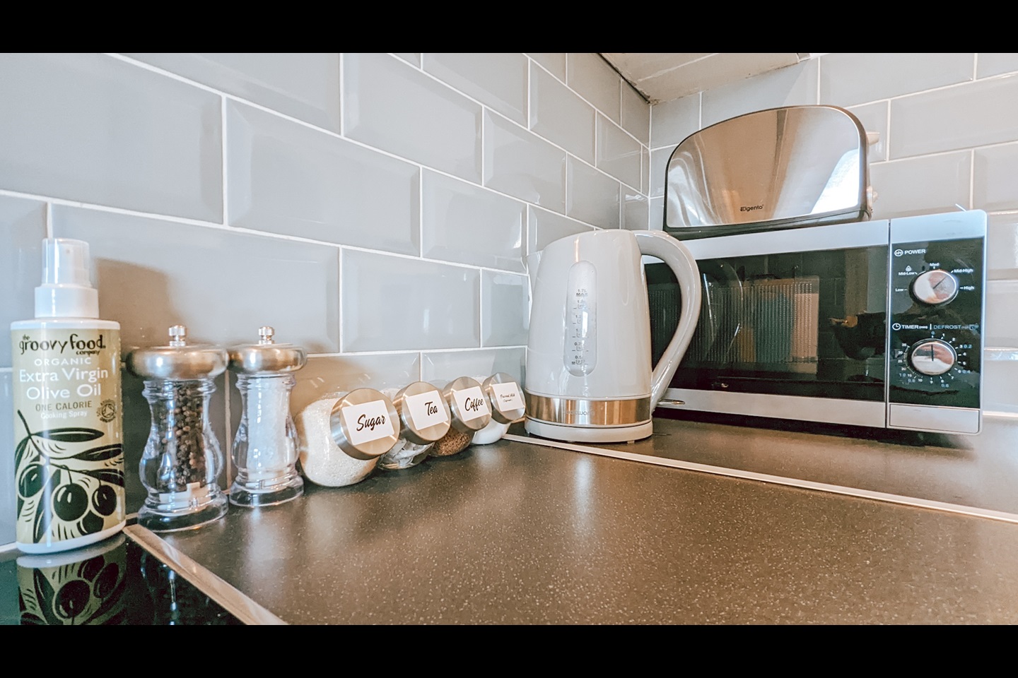 Additional image 7 of Studio Flat, Gloucester Terrace, W2, N1 7GU