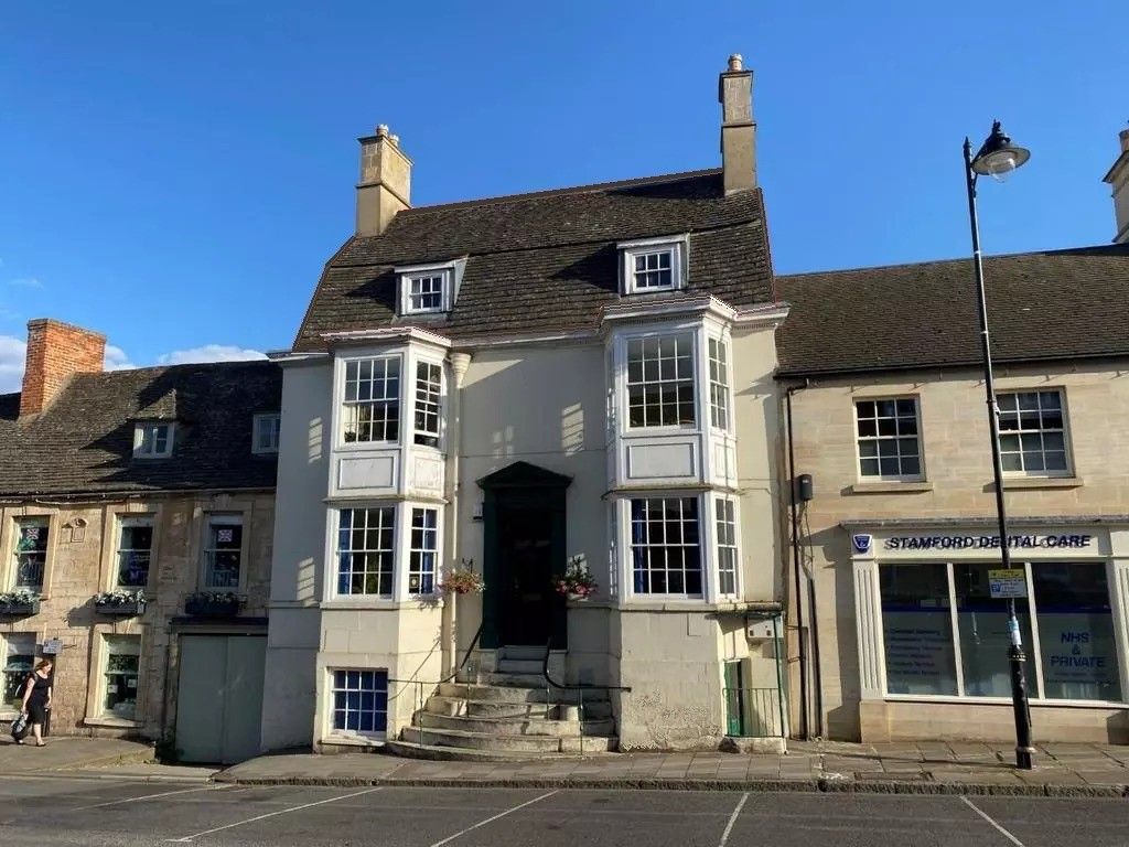 2 bed flat for saleBroad Street, Stamford PE9