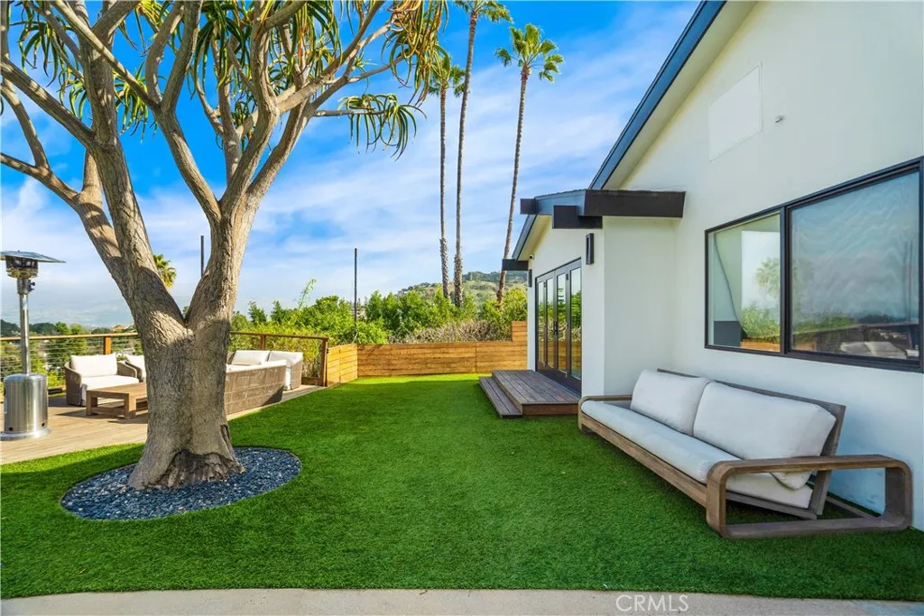 Additional image 109 of 11308 Dona Teresa Drive, Studio City, CA 91604