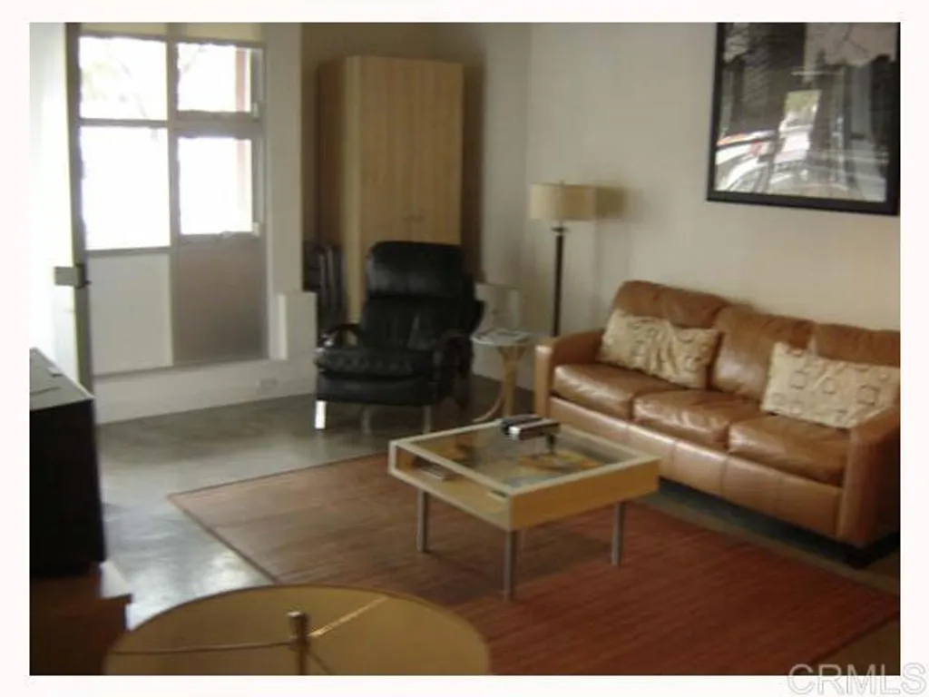 Additional image 3 of 1501 Front St, San Diego, CA 92101