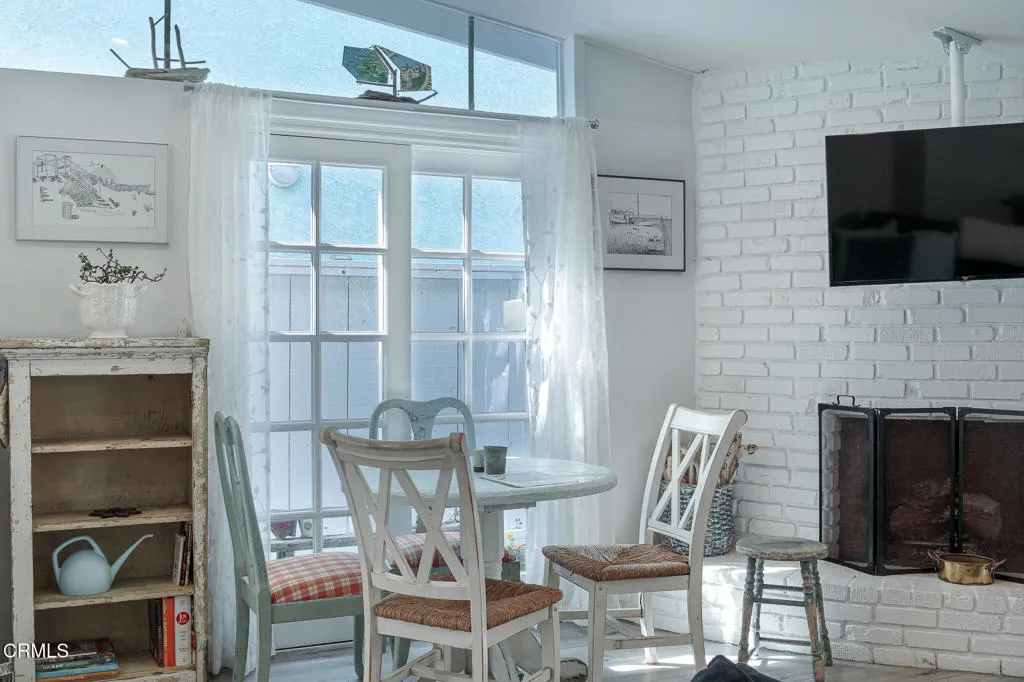 Additional image 41 of 1089 Belfast Lane, Ventura, CA 93001