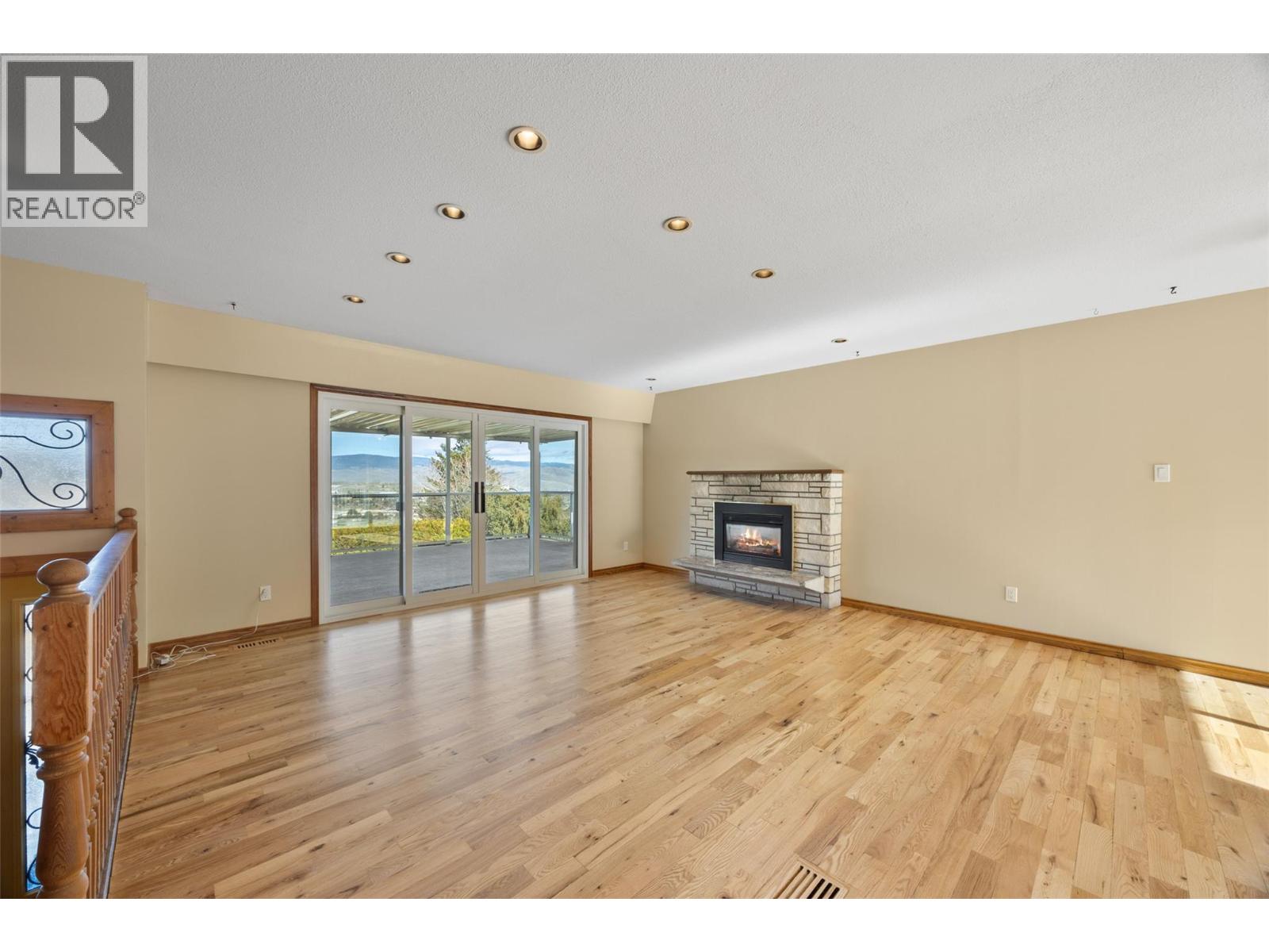 Additional image 3 of 1667 Springhaven Place, Kamloops, BC, V2E1C7