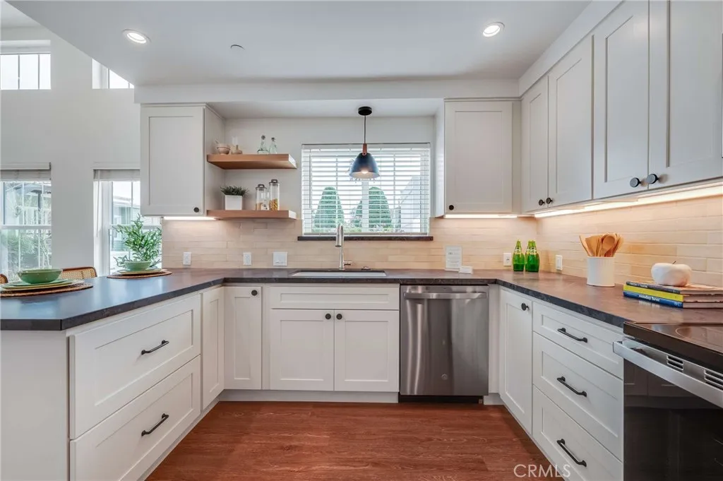 Additional image 40 of 127 E Foothill Boulevard Unit A, Glendora, CA 91741