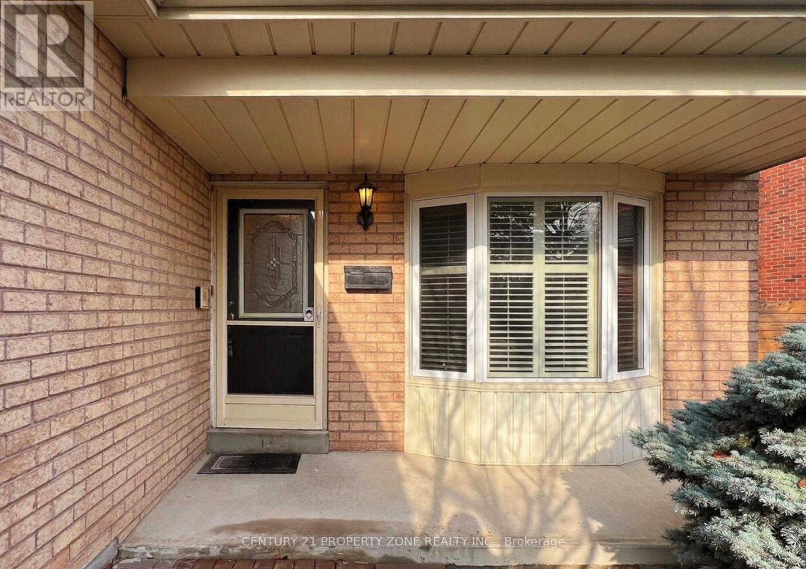 Additional image 2 of 15 Ribbleside Drive, Whitby, ON, L1N6Z3