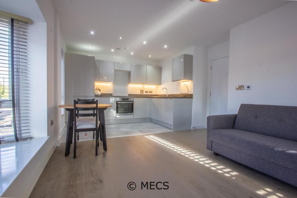 Kings Oak, 2 Harborne Park Road, Birmingham, West Midlands, B17 0BF