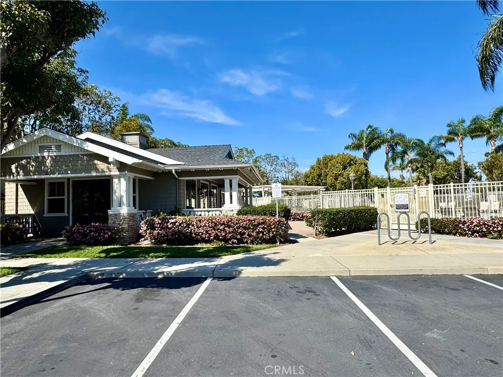 Additional image 38 of 16826 Pembrook Ln, Huntington Beach, CA 92649