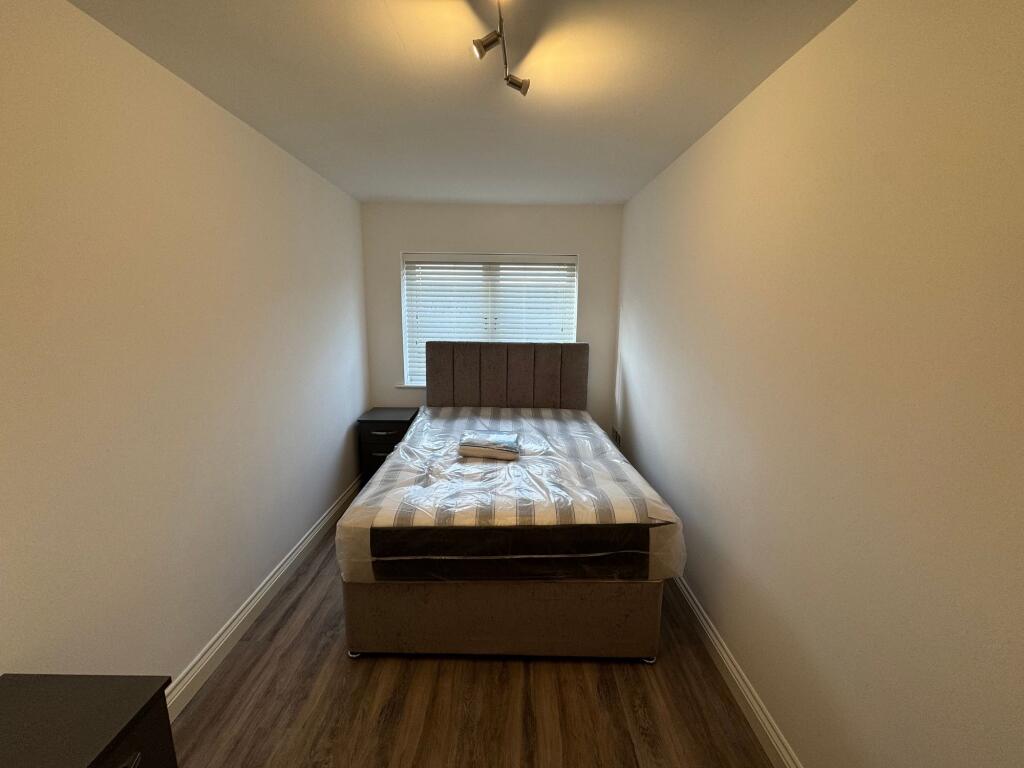 Additional image 20 of Mint Drive, Hockley, B18