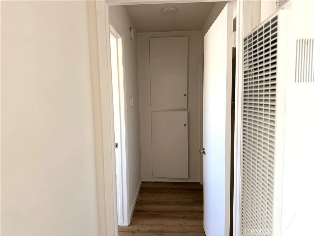 Additional image 19 of 18657 Collins Street Unit 20, Tarzana, CA 91356