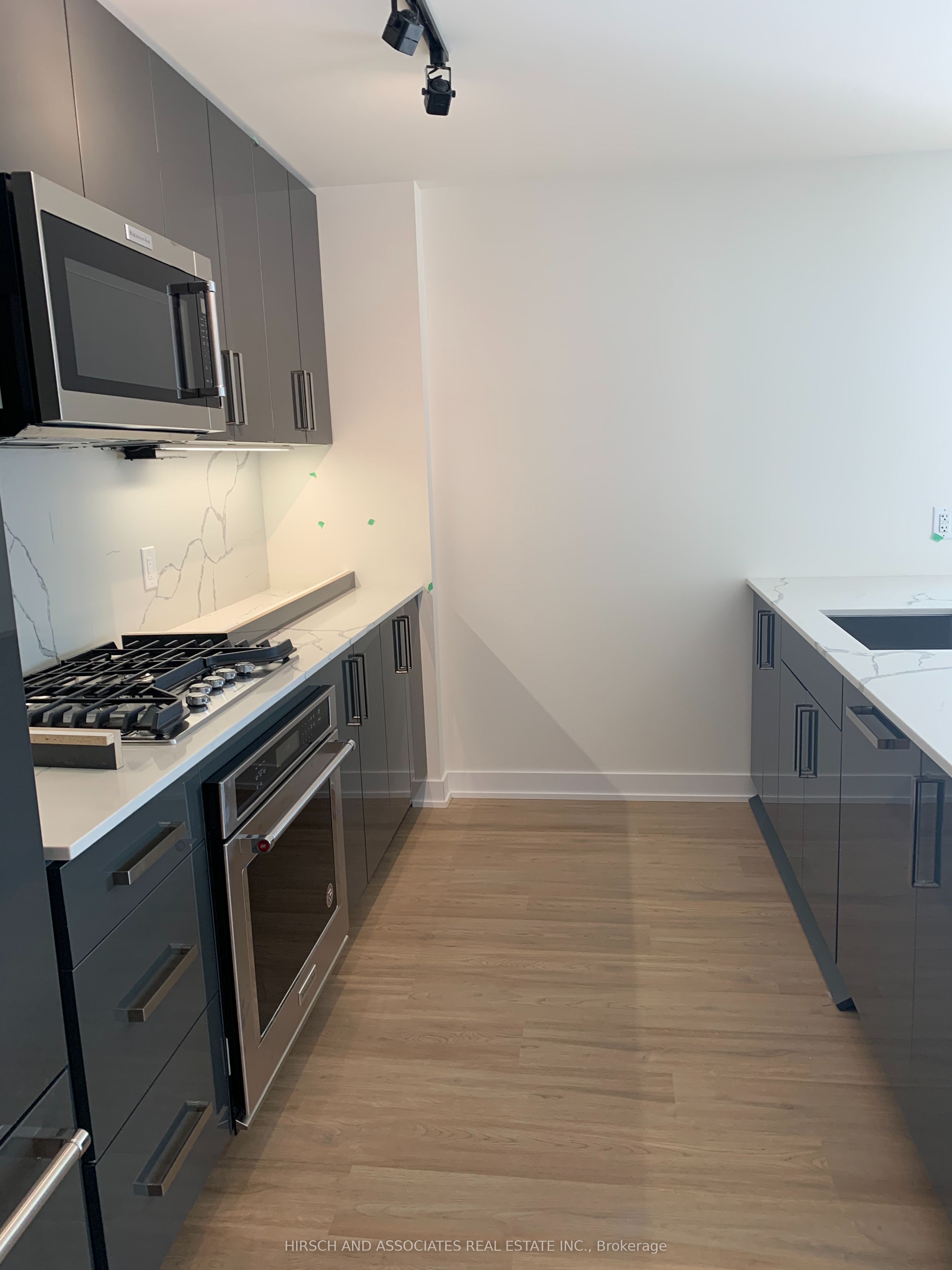 Additional image 4 of 512-430 Roncesvalles Avenue, Toronto, ON, M6R 0A6