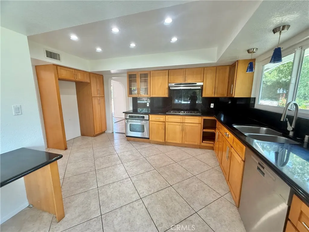 Additional image 99 of 61 E Orange Grove Ave, Arcadia, CA 91006