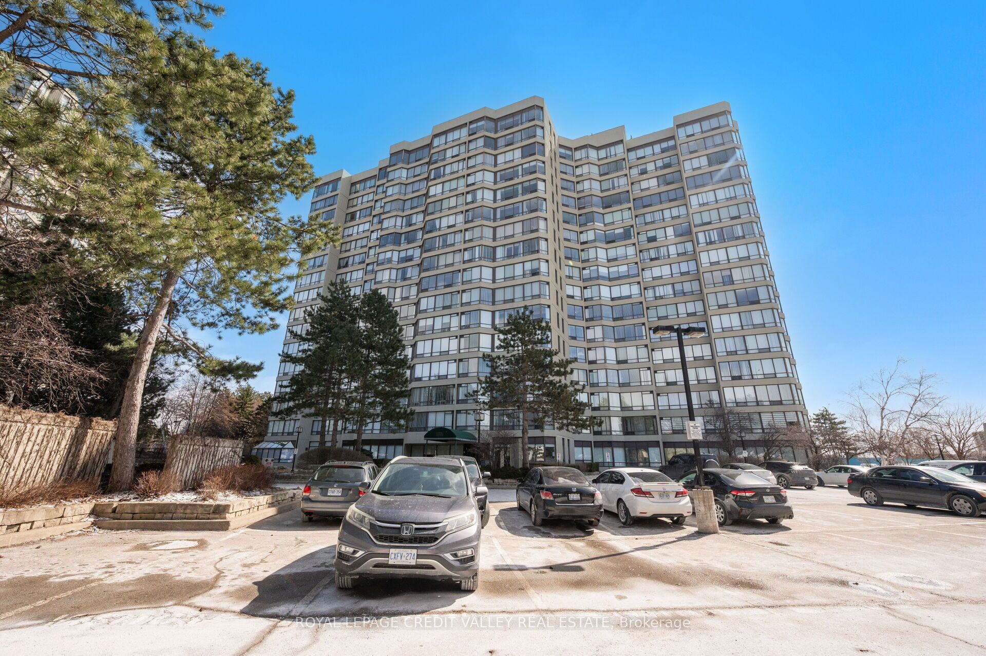 Additional image 4 of 26 Hanover Road, Brampton, ON, L6S 4T2