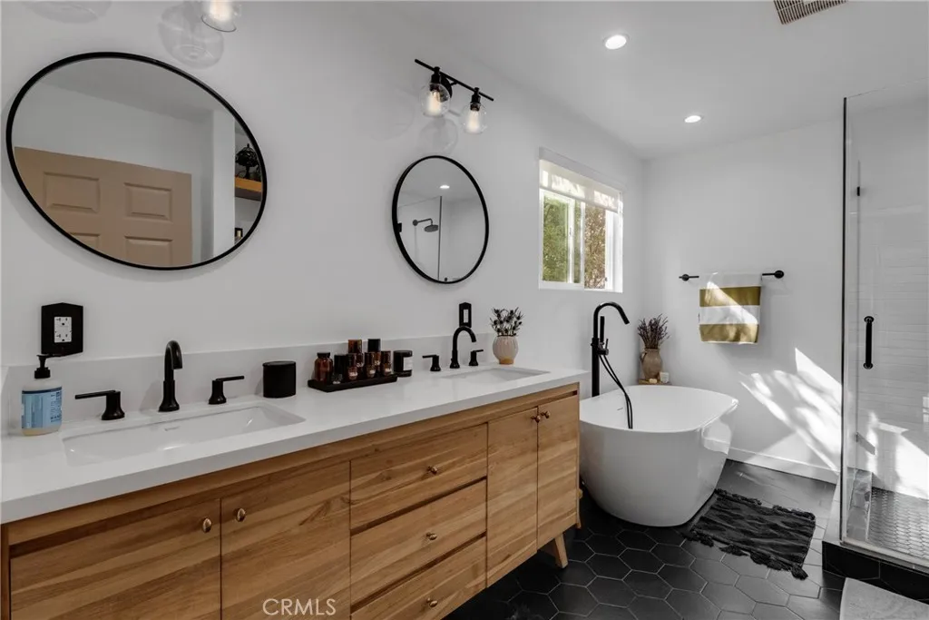 Additional image 15 of 23936 Nomar St, Woodland Hills, CA 91367