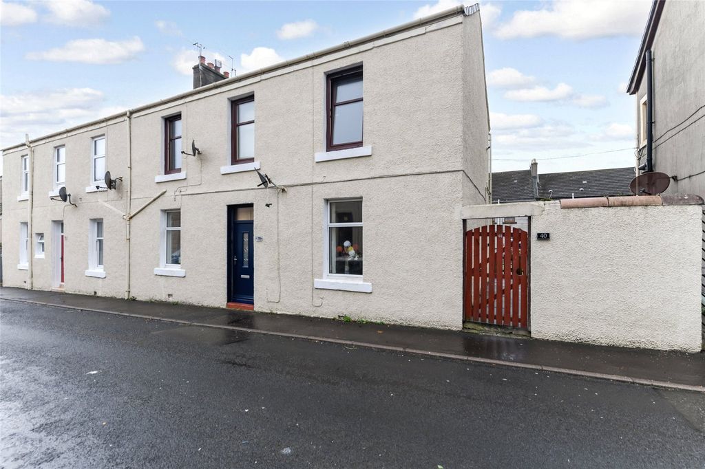 2 bed flat for saleWellpark Road, Saltcoats, North Ayrshire KA21