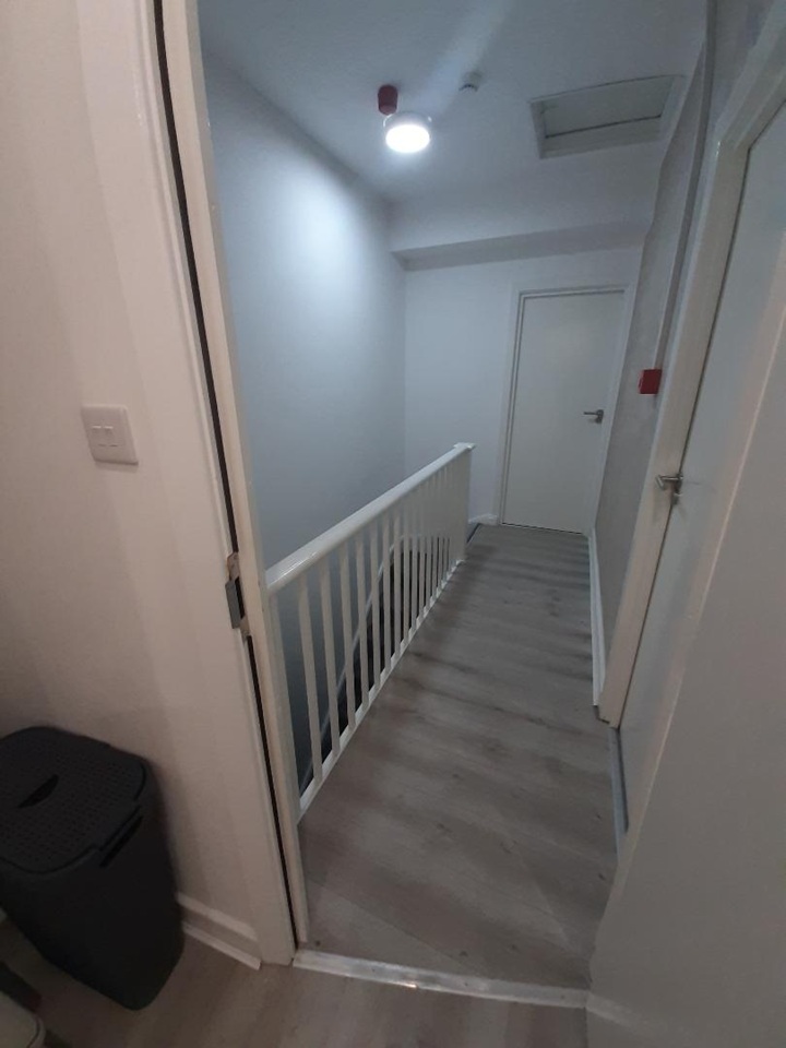 Additional image 27 of Studio Flat, London, SW1V, N1 7GU