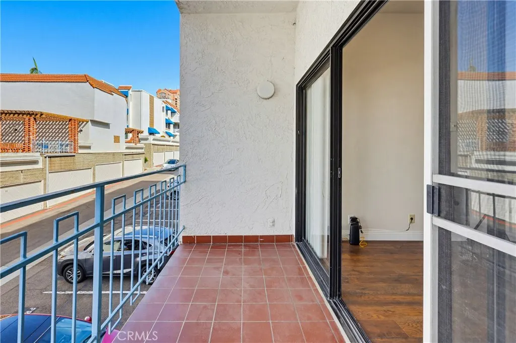 Additional image 42 of 8328 Regents Road Unit 1F, San Diego, CA 92122