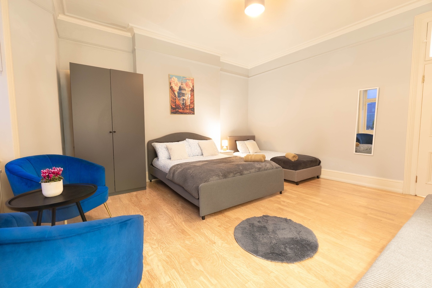 Additional image 4 of 6 Bed Flat, Paddington, NW1, N1 7GU