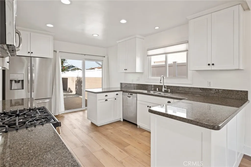 Additional image 15 of 413 N Paulina Ave, Redondo Beach, CA 90277