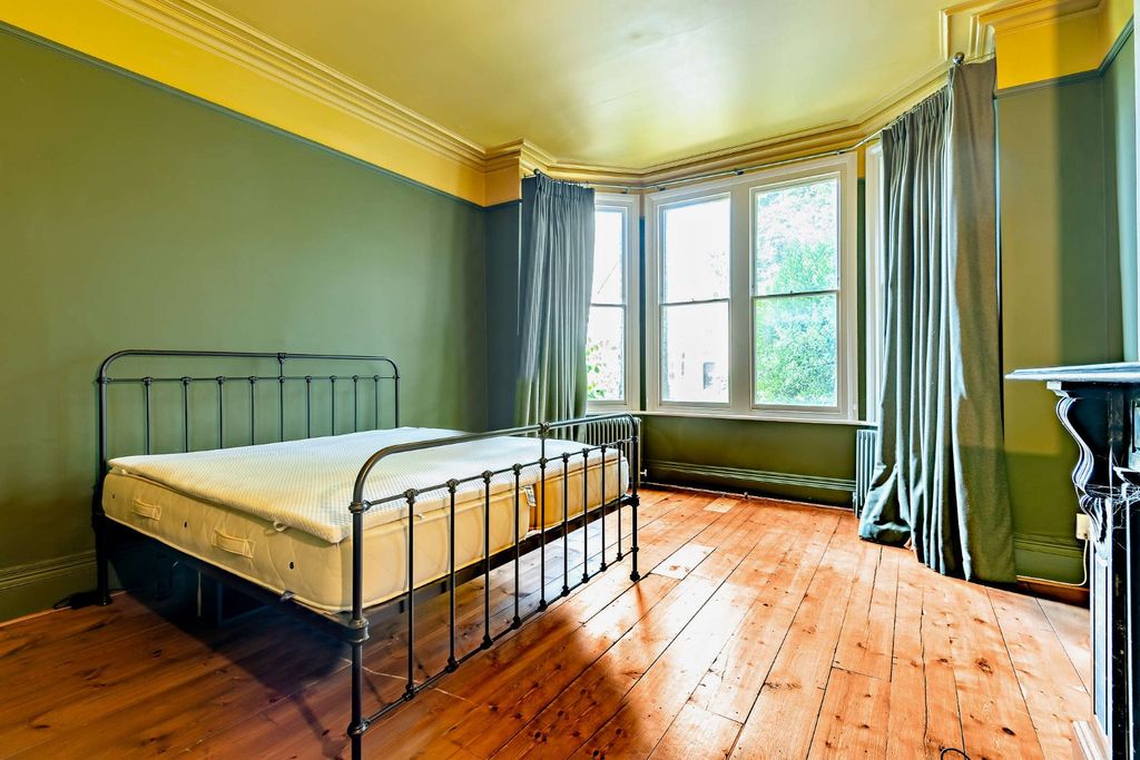 Additional image 9 of 2 bed flat for saleNorham Road, Oxford OX2