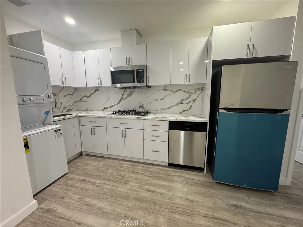 Additional image 15 of 4914 Hesperia, Encino, CA 91316