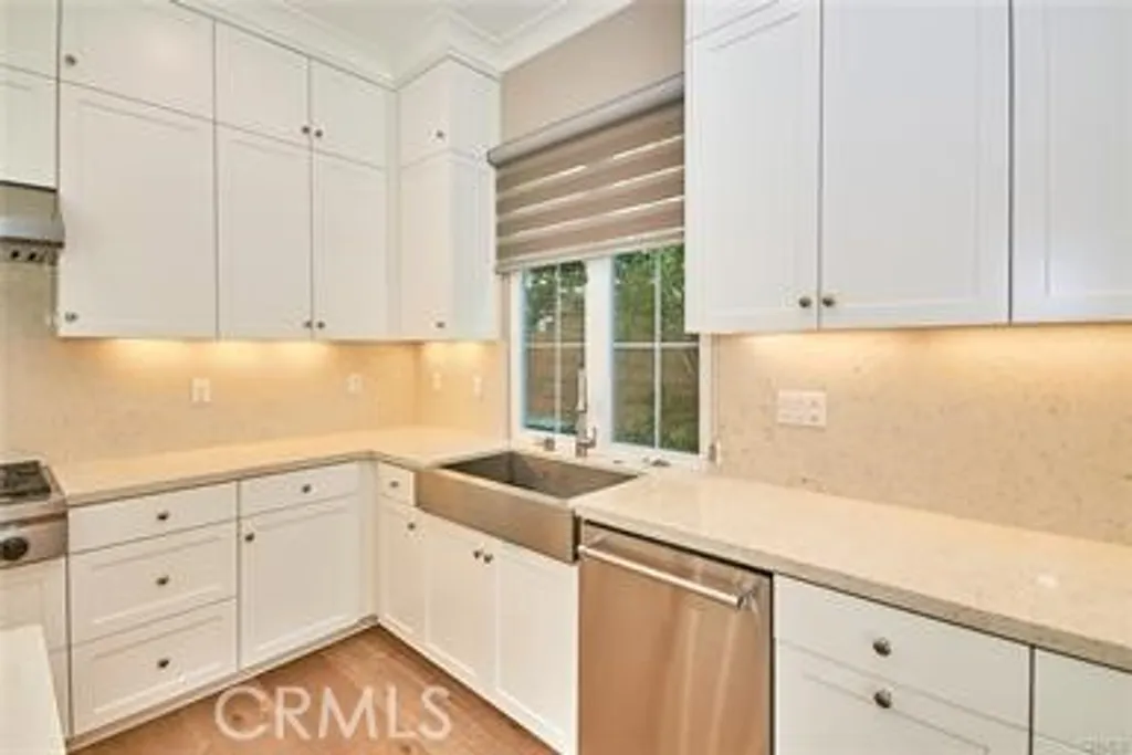 Additional image 18 of 92 Copper Mine, Irvine, CA 92602