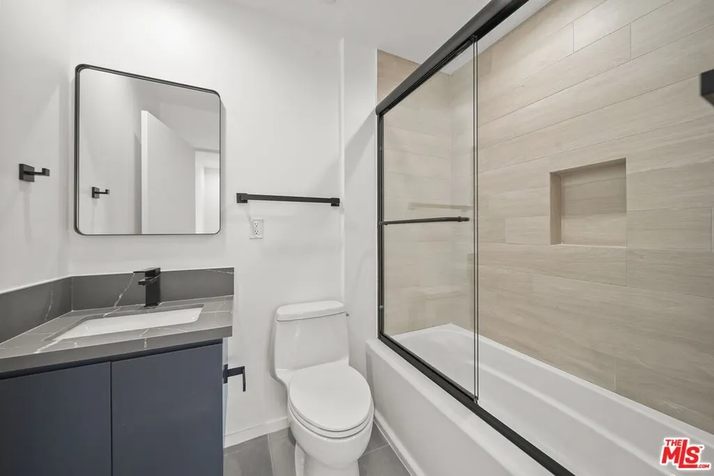 Additional image 12 of 849 N Mariposa Unit 1/2, Los Angeles, CA 90029