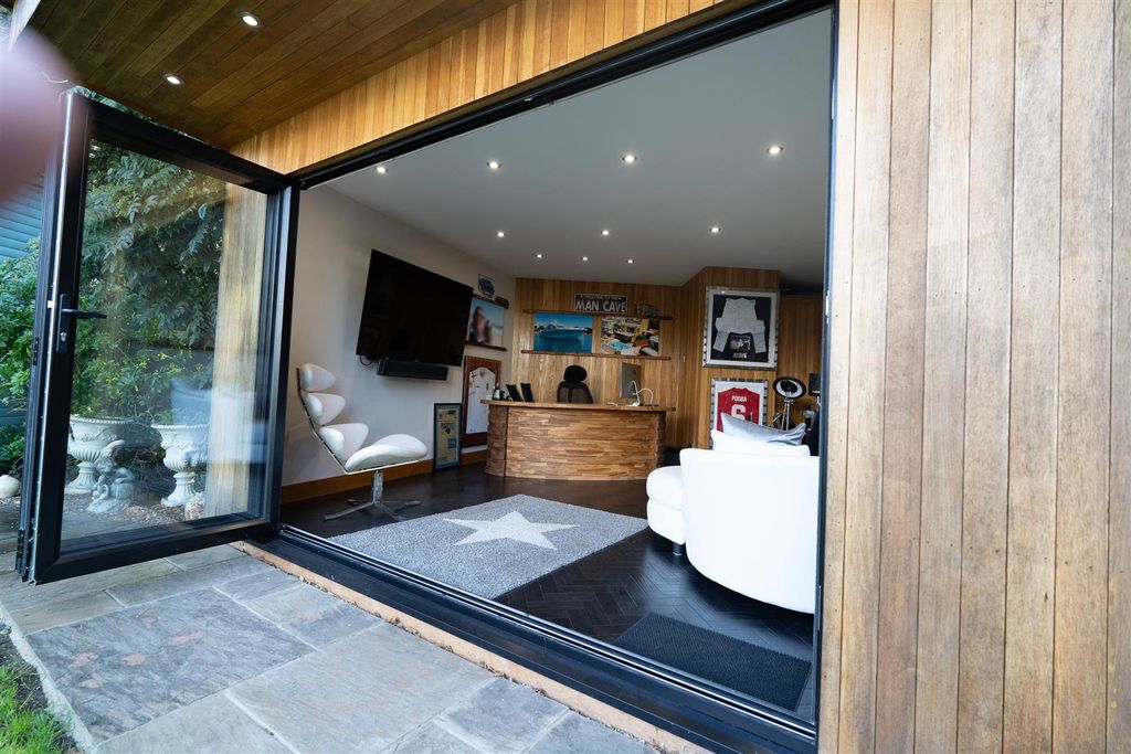 Additional image 24 of 5 bed detached house for saleDebdale, Orton Waterville Village, Peterborough PE2