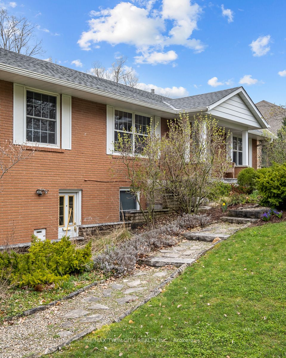 Additional image 3 of 36 Maple Hill Drive, Kitchener, ON, N2M 2R8