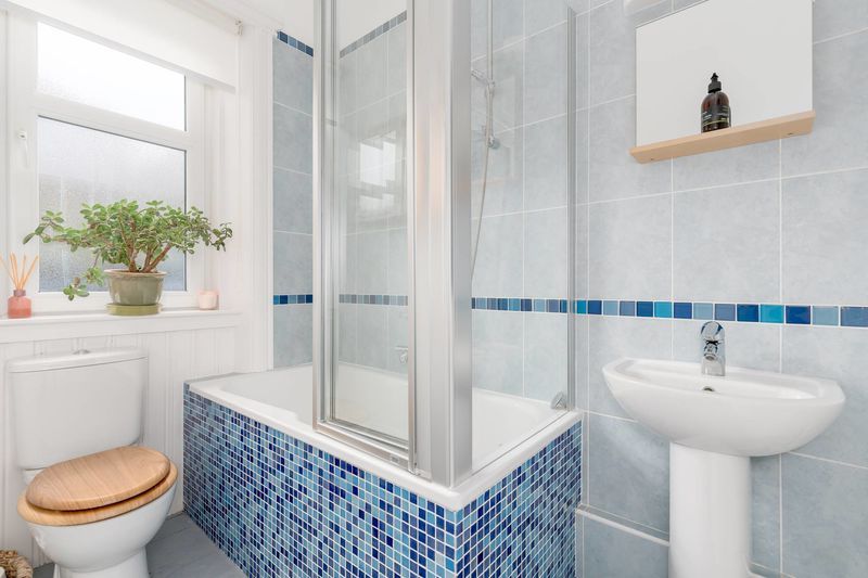 Additional image 13 of 2 bed flat for sale81/1 Kingsland Terrace, Rosetta Road, Peebles EH45
