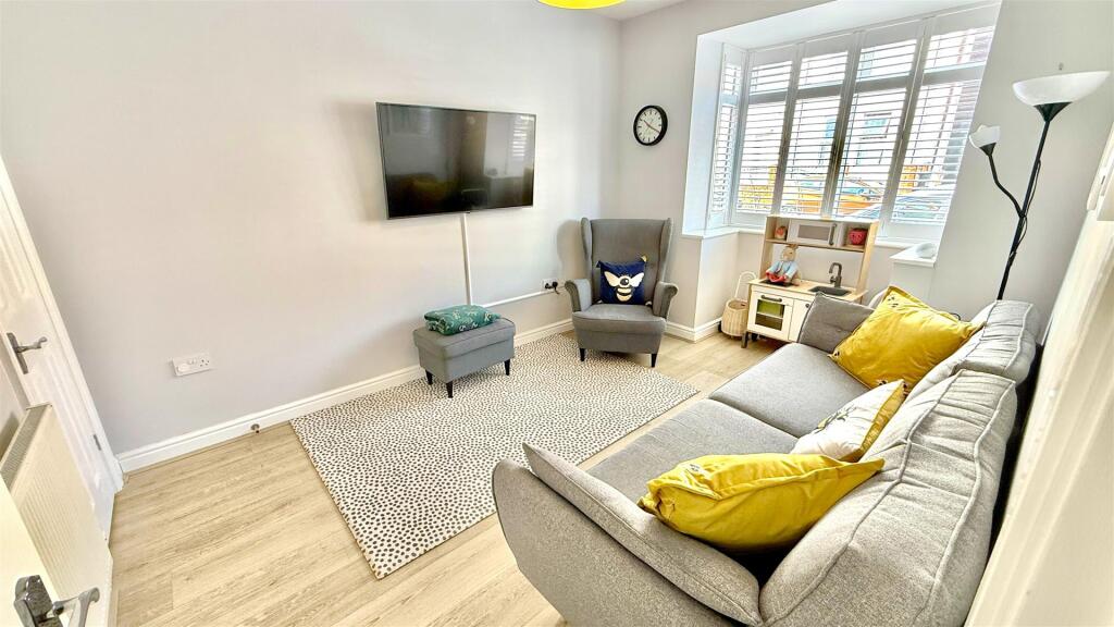 Additional image 2 of Victoria Road, Stirchley, Birmingham