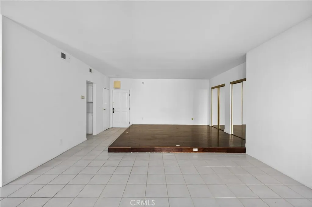 Additional image 11 of 4441 Woodman Avenue Unit 111, Sherman Oaks, CA 91423