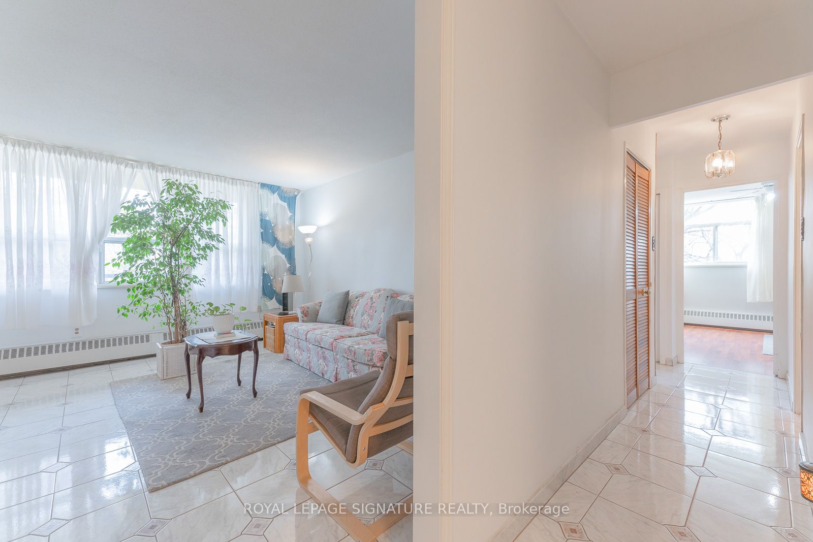 Additional image 3 of 209-5 Frith Road, Toronto, ON, M3N 2L5