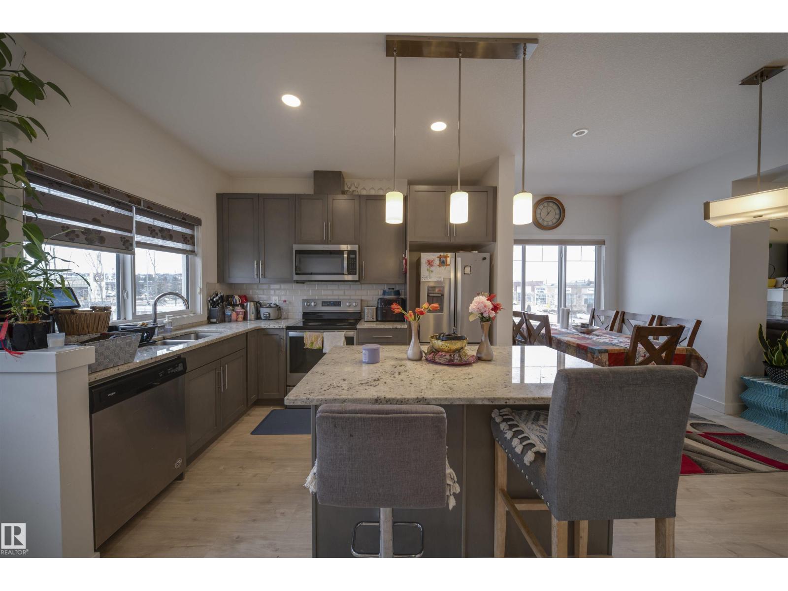 Additional image 5 of 62-2215 24 Street NW, Edmonton, AB, T6T1A6