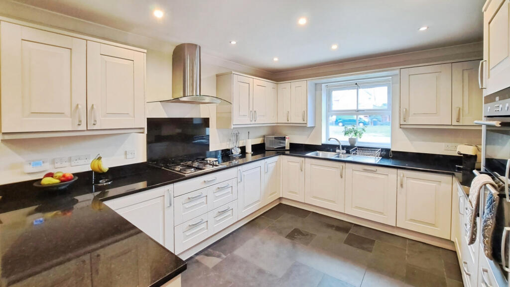 Additional image 30 of Paddock close, Bidford upon Avon, Warwickshire B50 4PJ