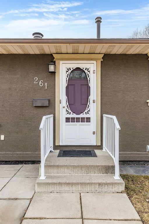 Additional image 5 of 261 5 Street NW, Medicine Hat, AB, T1A 7X9