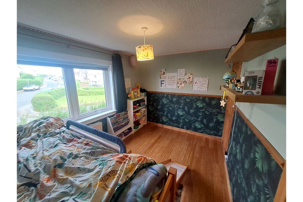 Additional image 15 of 2 bed flat for saleDavaar Avenue, Campbeltown PA28