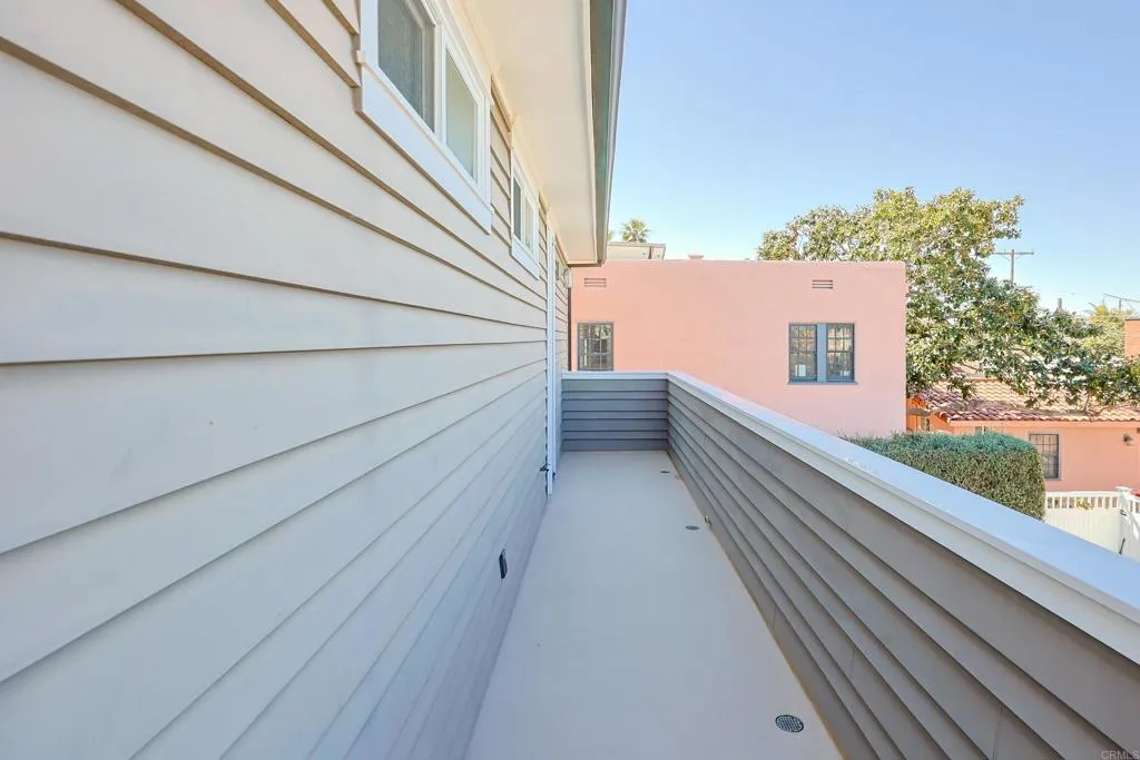 Additional image 85 of 940 J Avenue, Coronado, CA 92118