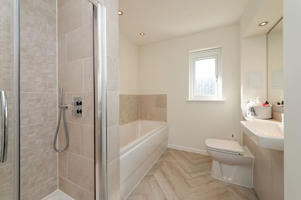 Additional image 27 of 5 bed detached house for sale33 Lochside Avenue, Bishopton PA7