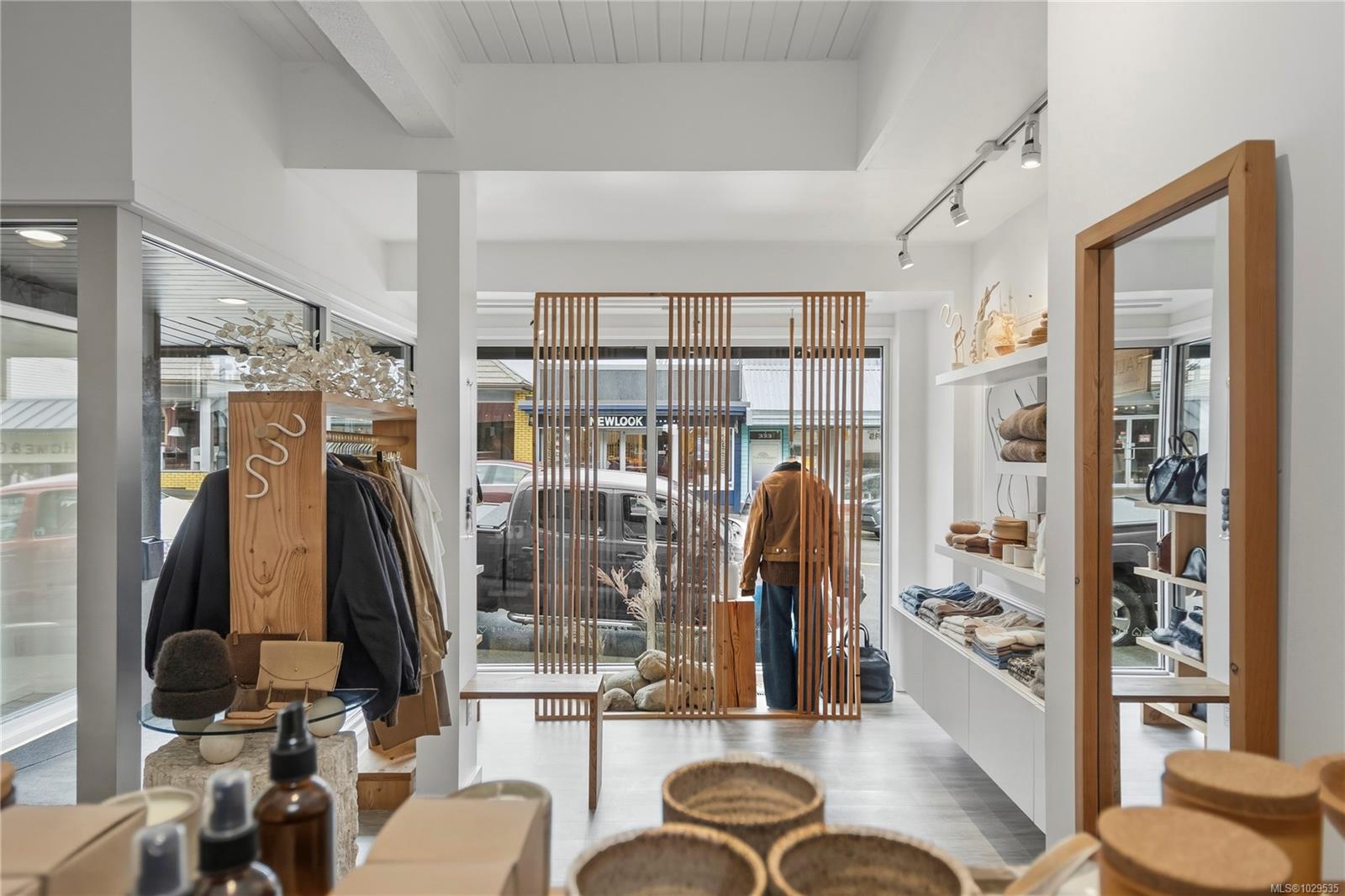 Additional image 6 of 338 5th Street, Courtenay, BC, V9N 1K1