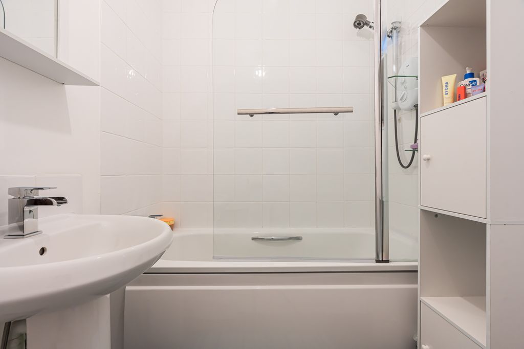 Additional image 15 of 2 bed flat for sale69E Polton Street, Bonnyrigg EH19