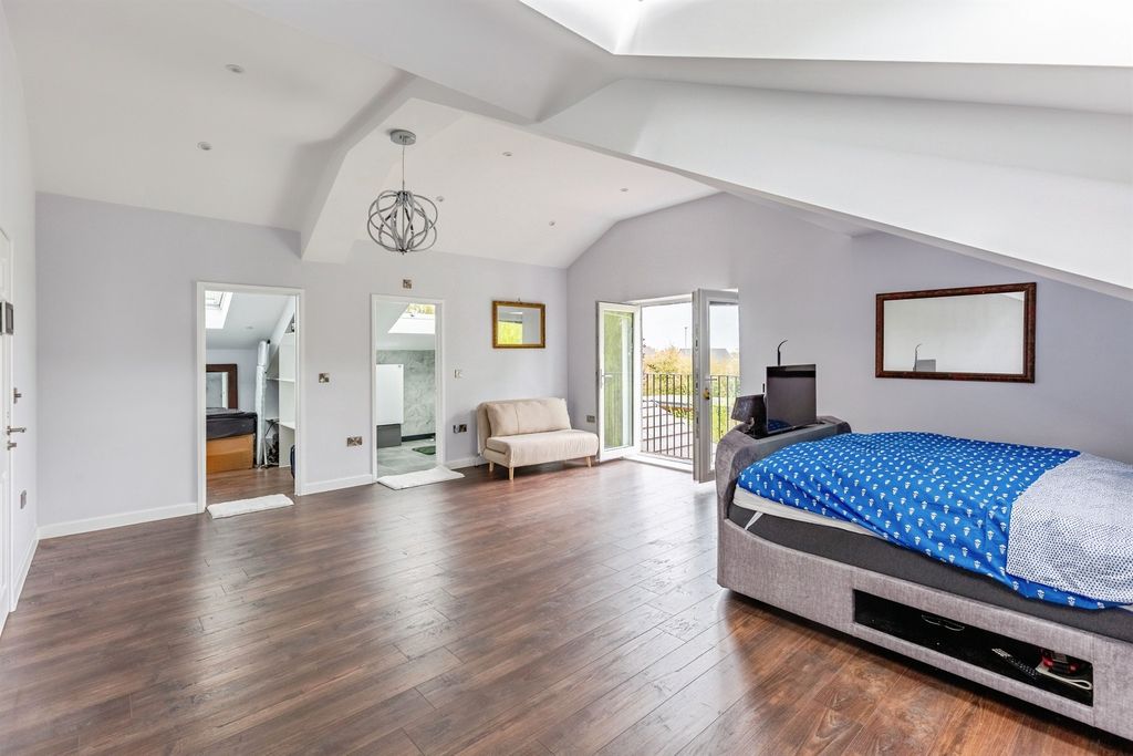 Additional image 7 of 9 bed detached house for saleBarton Road, Barton Seagrave, Kettering NN15