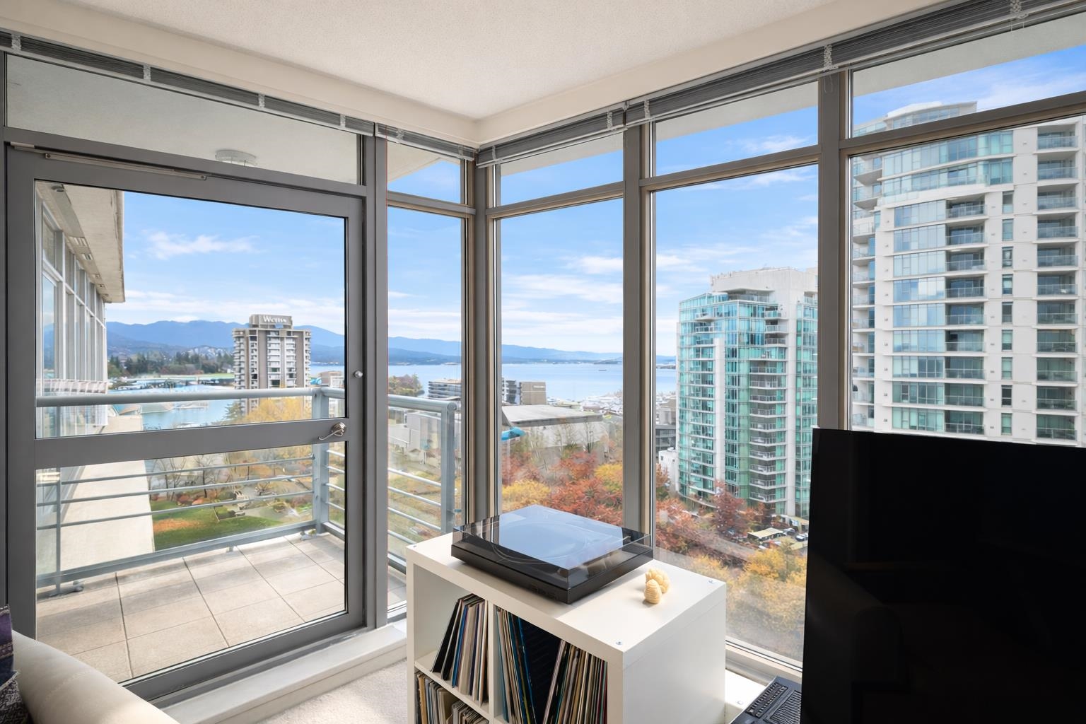 Additional image 3 of 1204-1710 Bayshore Drive, Vancouver, BC, V6G 3G4