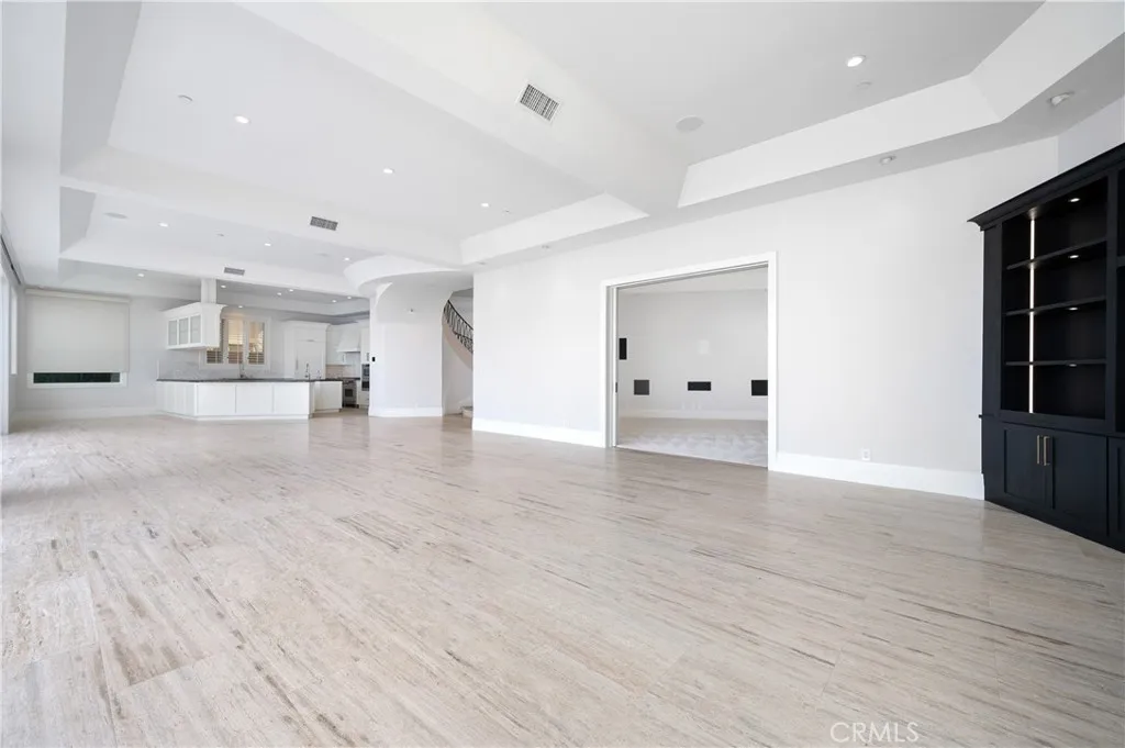 Additional image 46 of 45 Linda Isle, Newport Beach, CA 92660