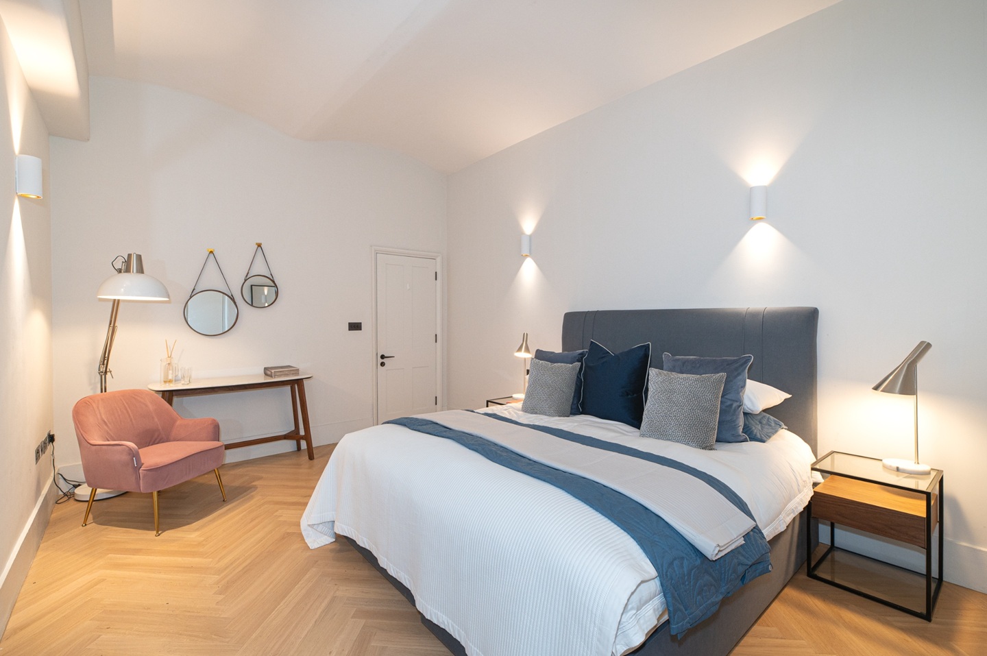 Additional image 16 of 1 Bed Flat, Kensington Gore, SW7, N1 7GU