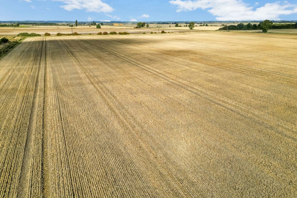Additional image 3 of 2 bed bungalow for saleLand At Morton Fen, Morton, Bourne, Lincolnshire PE10