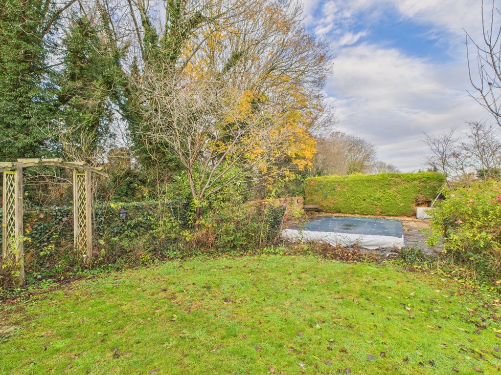 Additional image 25 of 6 bed detached house for saleCherry Orton Road, Orton Waterville, Peterborough PE2